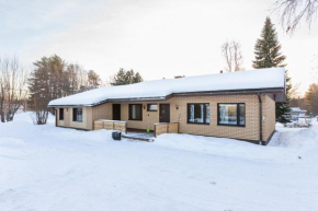 Cozy five bedroom house